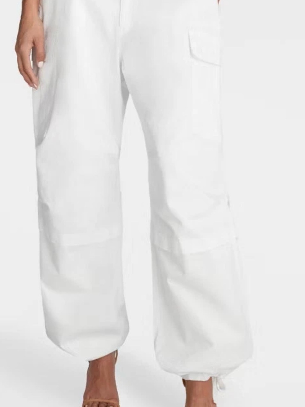 KBB by KAHLANA Women's Mid-Rise 'The Utility Cargo Pants' - White M and Sm
